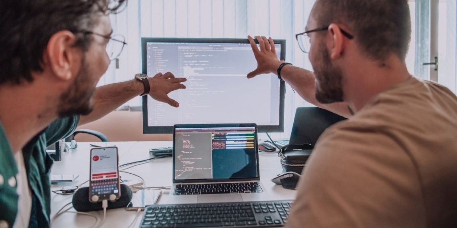 Web Tasarımında SEO ve Kullanıcı Deneyimi Nasıl Dengelenir? | İlksırada